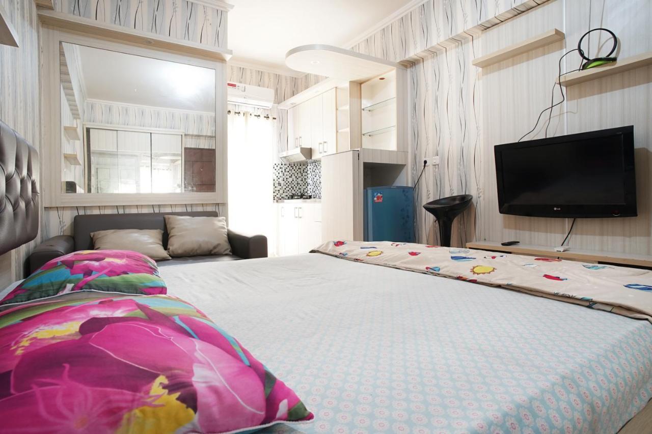 Planet Room Kemang View Bekasi Dış mekan fotoğraf